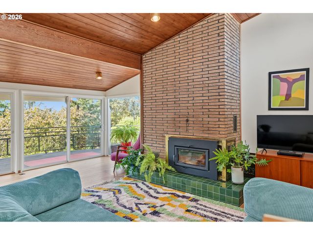 2785 BOLTON Ter S, Salem, OR 97302