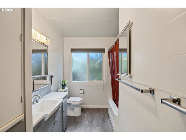 2785 BOLTON Ter S, Salem, OR 97302