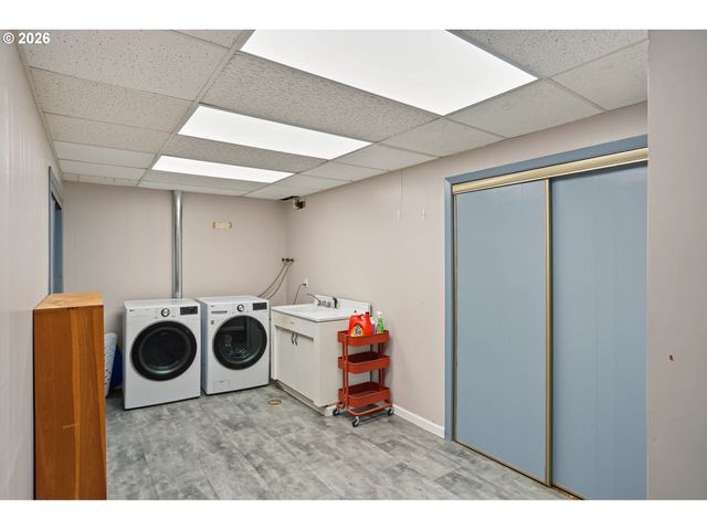 2785 BOLTON Ter S, Salem, OR 97302