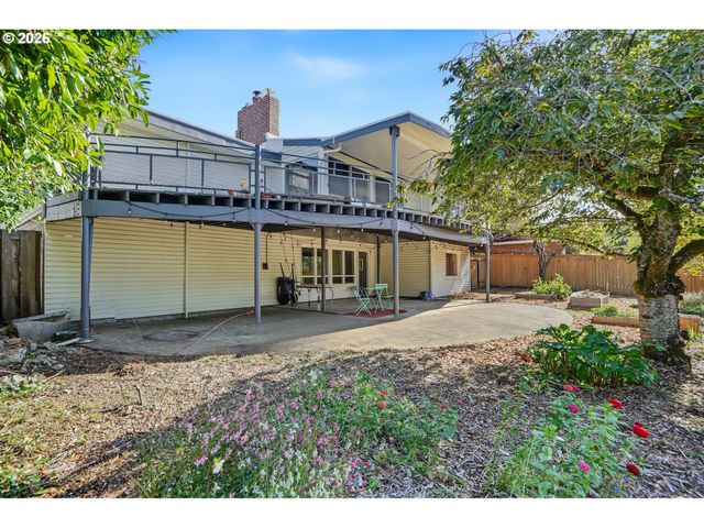 2785 BOLTON Ter S, Salem, OR 97302