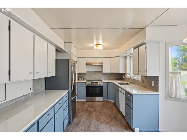 2785 BOLTON Ter S, Salem, OR 97302