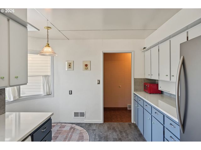2785 BOLTON Ter S, Salem, OR 97302