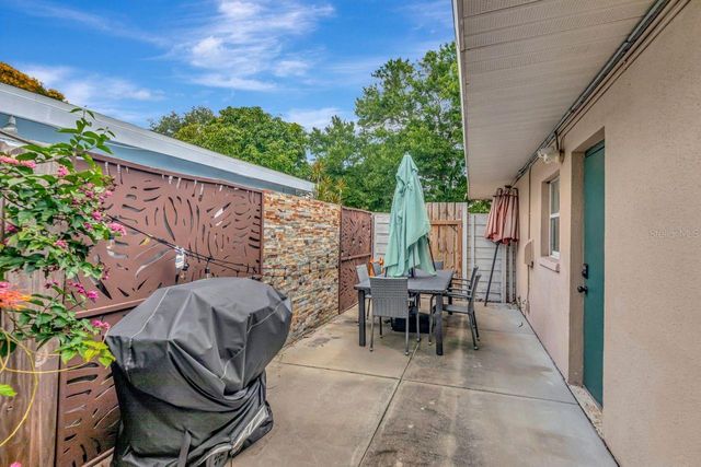 1950 45TH STREET N, St Petersburg, FL 33713