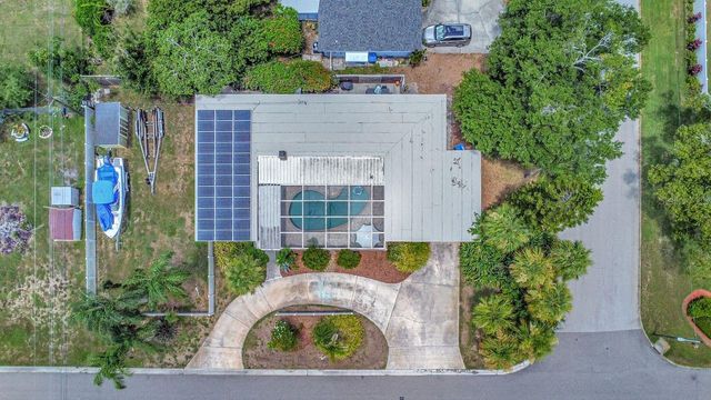 1950 45TH STREET N, St Petersburg, FL 33713
