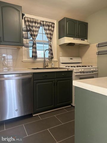 115 ARLINGTON AVE, Collingswood, NJ 08107