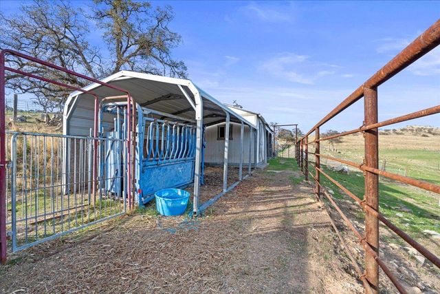 1904 Ca-132, La Grange, CA 95329