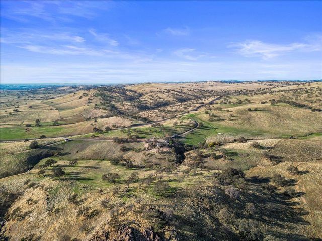 1904 Ca-132, La Grange, CA 95329