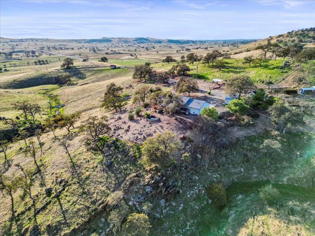 1904 Ca-132, La Grange, CA 95329