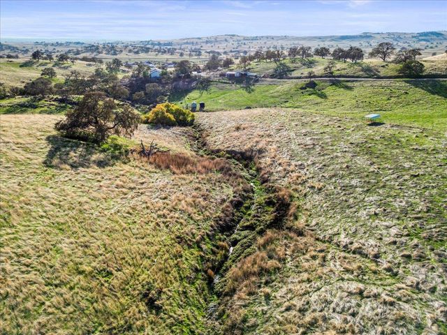 1904 Ca-132, La Grange, CA 95329