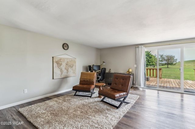 209 Barnsbury Drive, Lima, OH 45804
