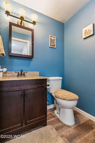 209 Barnsbury Drive, Lima, OH 45804