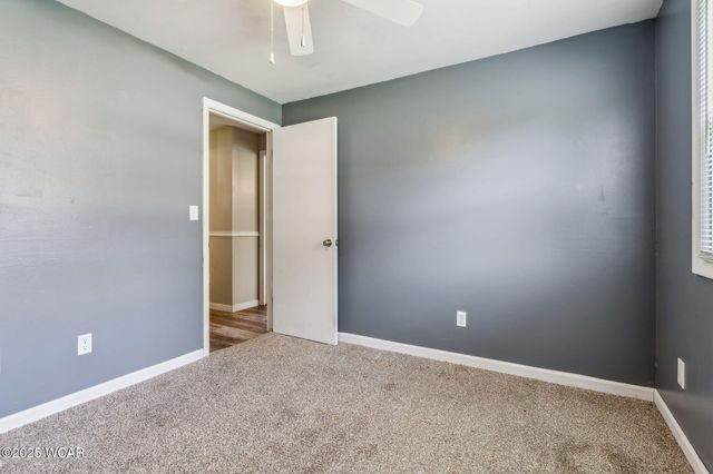 209 Barnsbury Drive, Lima, OH 45804