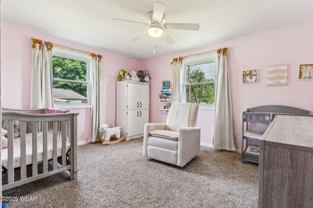 209 Barnsbury Drive, Lima, OH 45804