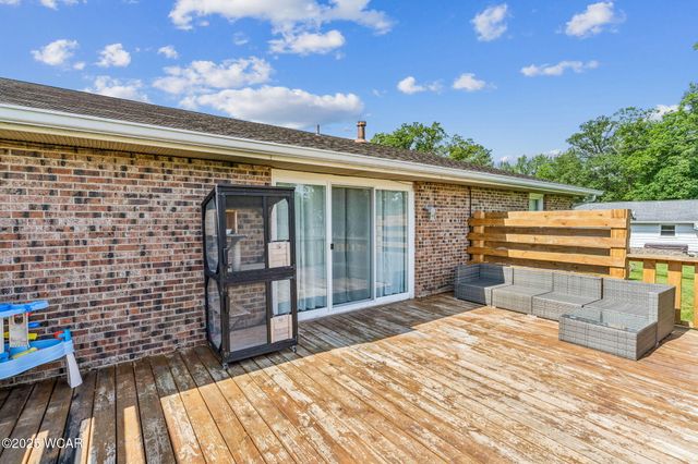209 Barnsbury Drive, Lima, OH 45804