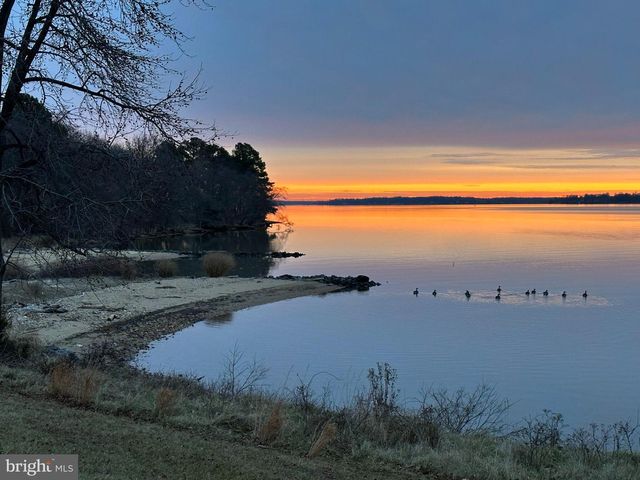 34 MOWBRAY LN, North East, MD 21901