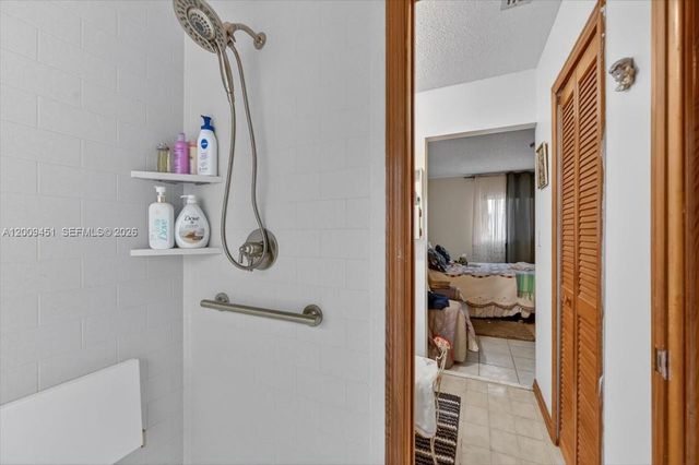 14313 SW 100th Ln, Miami, FL 33186