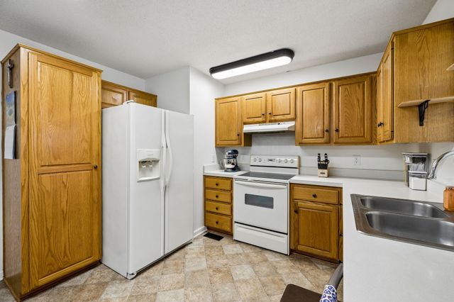 2029 Patricia Dr, Greenbrier, TN 37073