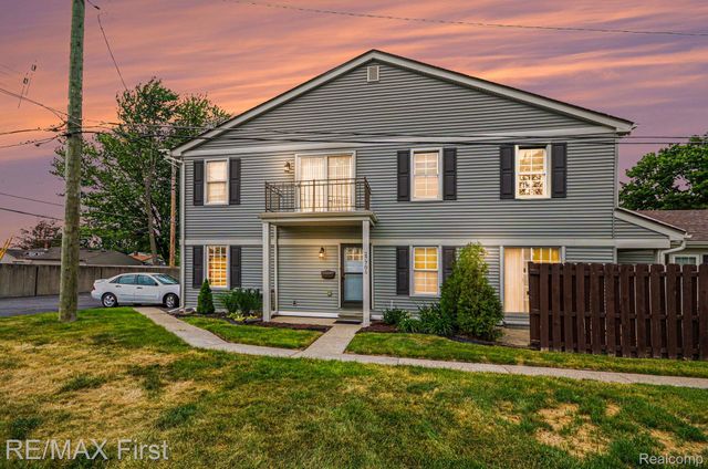 27701 Roy Street, St. Clair Shores, MI 48081