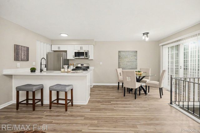 27701 Roy Street, St. Clair Shores, MI 48081