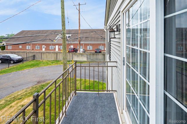 27701 Roy Street, St. Clair Shores, MI 48081
