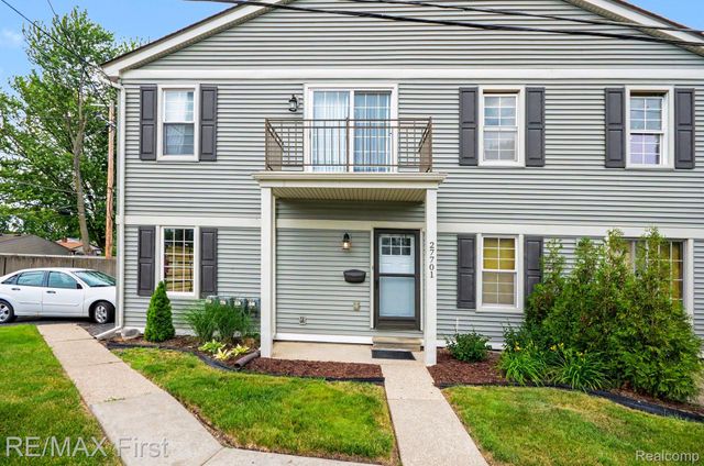 27701 Roy Street, St. Clair Shores, MI 48081