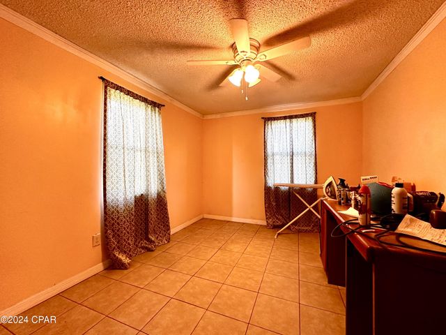 4170 Wintergreen Road, Greenwood, FL 32443