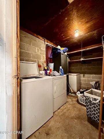 4170 Wintergreen Road, Greenwood, FL 32443