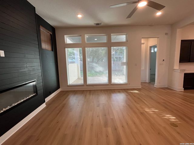 419 Aurora Basin, Cibolo, TX 78108