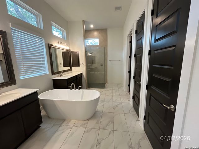 419 Aurora Basin, Cibolo, TX 78108