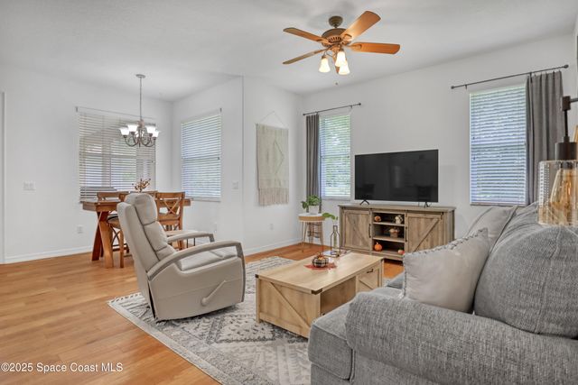 910 Spring Oak Drive, Melbourne, FL 32901