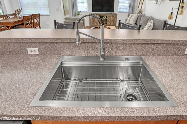 910 Spring Oak Drive, Melbourne, FL 32901