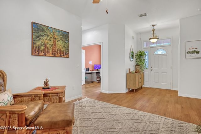 910 Spring Oak Drive, Melbourne, FL 32901