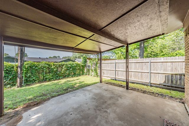 708 Simpson Terrace, Bedford, TX 76021