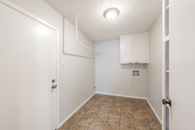 708 Simpson Terrace, Bedford, TX 76021