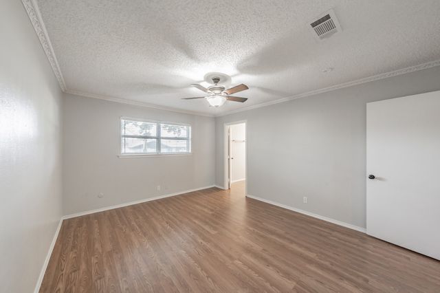 708 Simpson Terrace, Bedford, TX 76021