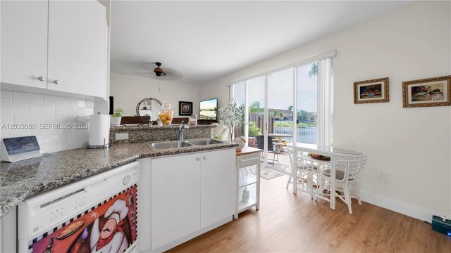 16590 SW 70th Street, Miami, FL 33193