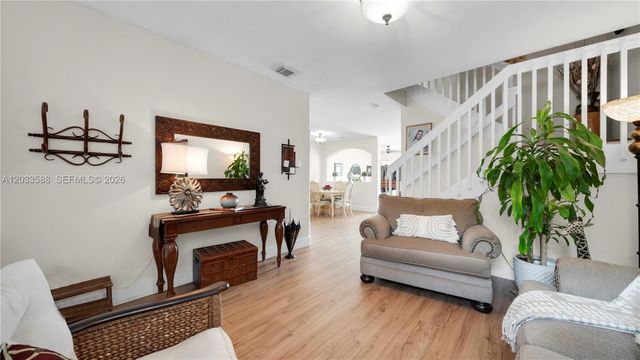 16590 SW 70th Street, Miami, FL 33193