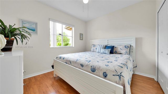16590 SW 70th Street, Miami, FL 33193
