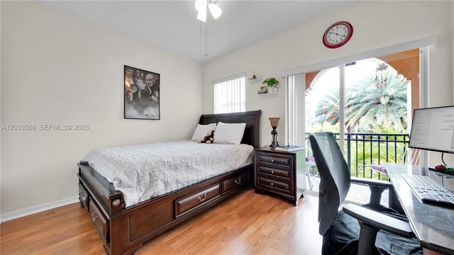 16590 SW 70th Street, Miami, FL 33193