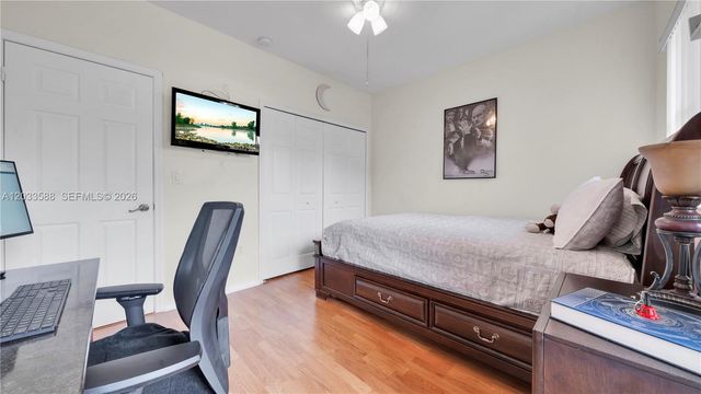 16590 SW 70th Street, Miami, FL 33193