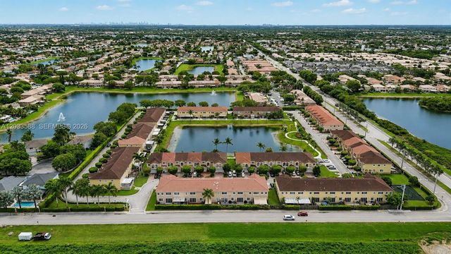 16590 SW 70th Street, Miami, FL 33193