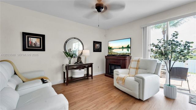 16590 SW 70th Street, Miami, FL 33193
