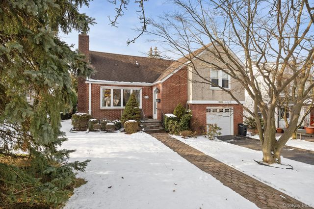 46-26 Concord Avenue, Great Neck, NY 11020