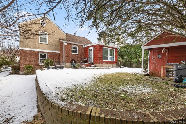 46-26 Concord Avenue, Great Neck, NY 11020