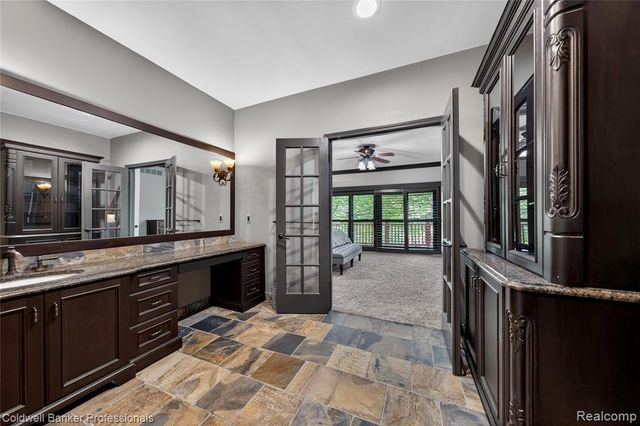 2076 Shore Hill Court, West Bloomfield, MI 48323