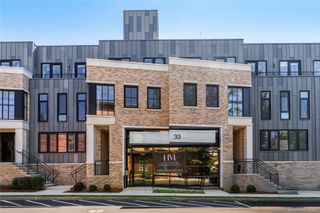 33 Calvert Street TH#2, Harrison, NY 10528