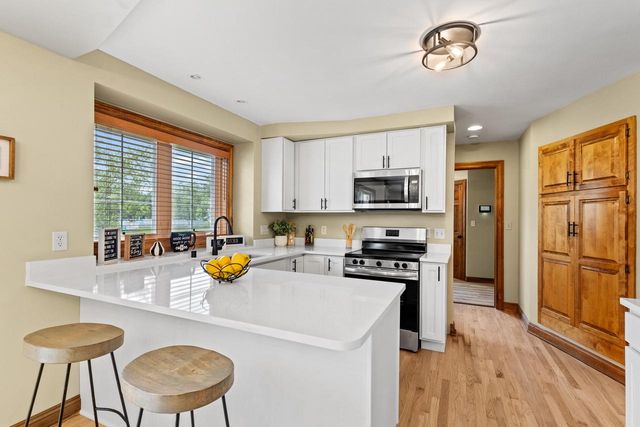 8621 Talamasca DRIVE, Franksville, WI 53126
