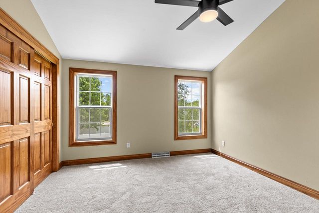 8621 Talamasca DRIVE, Franksville, WI 53126