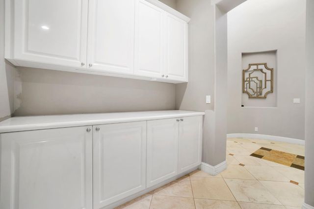 2200 Frascati Dr, El Dorado Hills, CA 95762