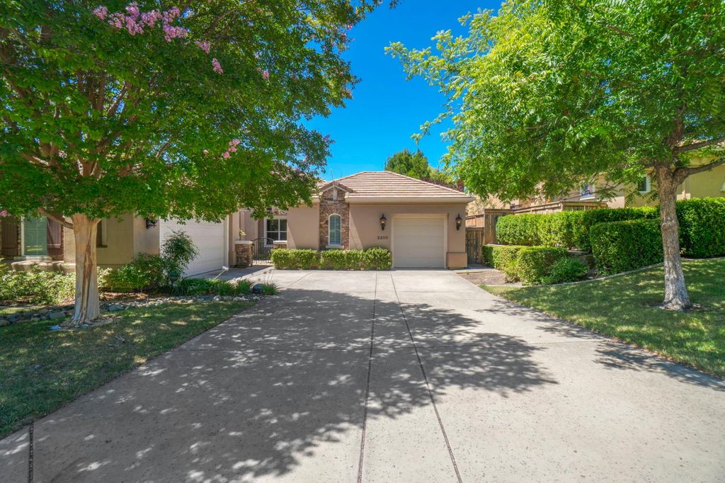 2200 Frascati Dr, El Dorado Hills, CA 95762